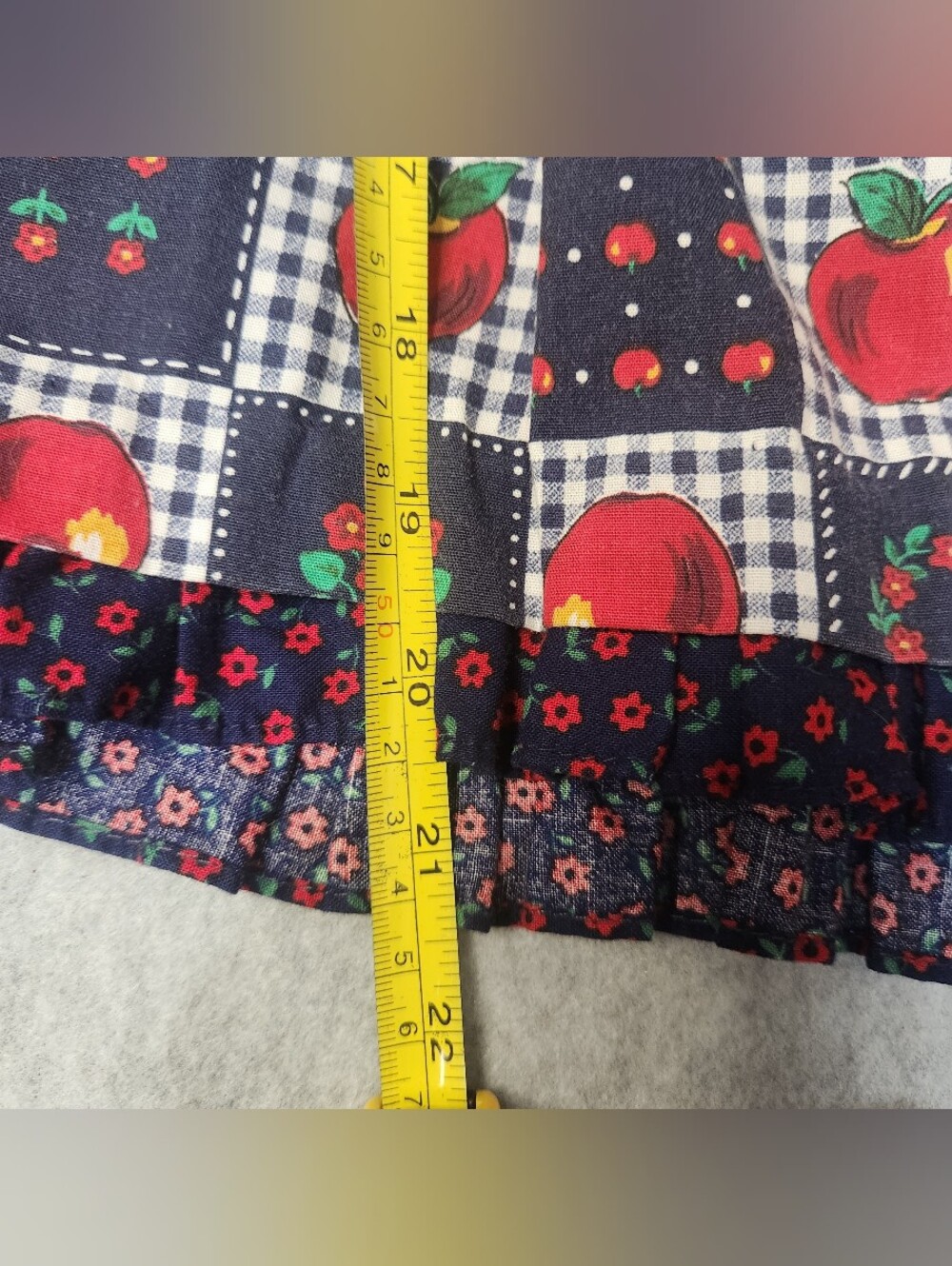 Vintage 80s Rare Editions Dress with Apple Print and White Collar Size 4 - Picture 10 of 10